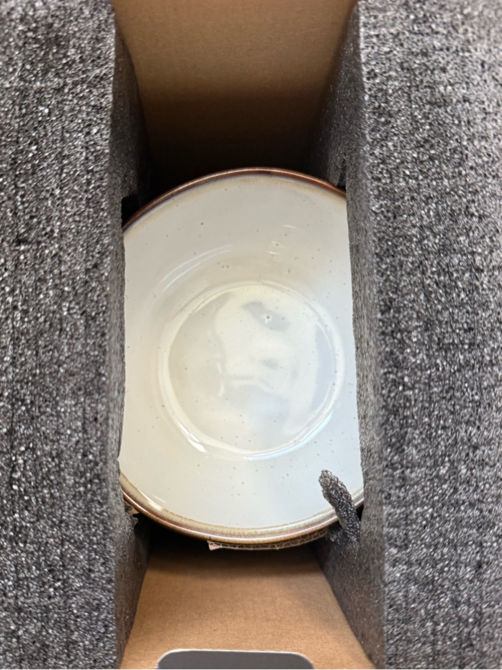 Hearth & Hand 4 Pk.  22 oz Stoneware Reactive Glaze Cereal Bowl Set Cream - NIB - Picture 3 of 7
